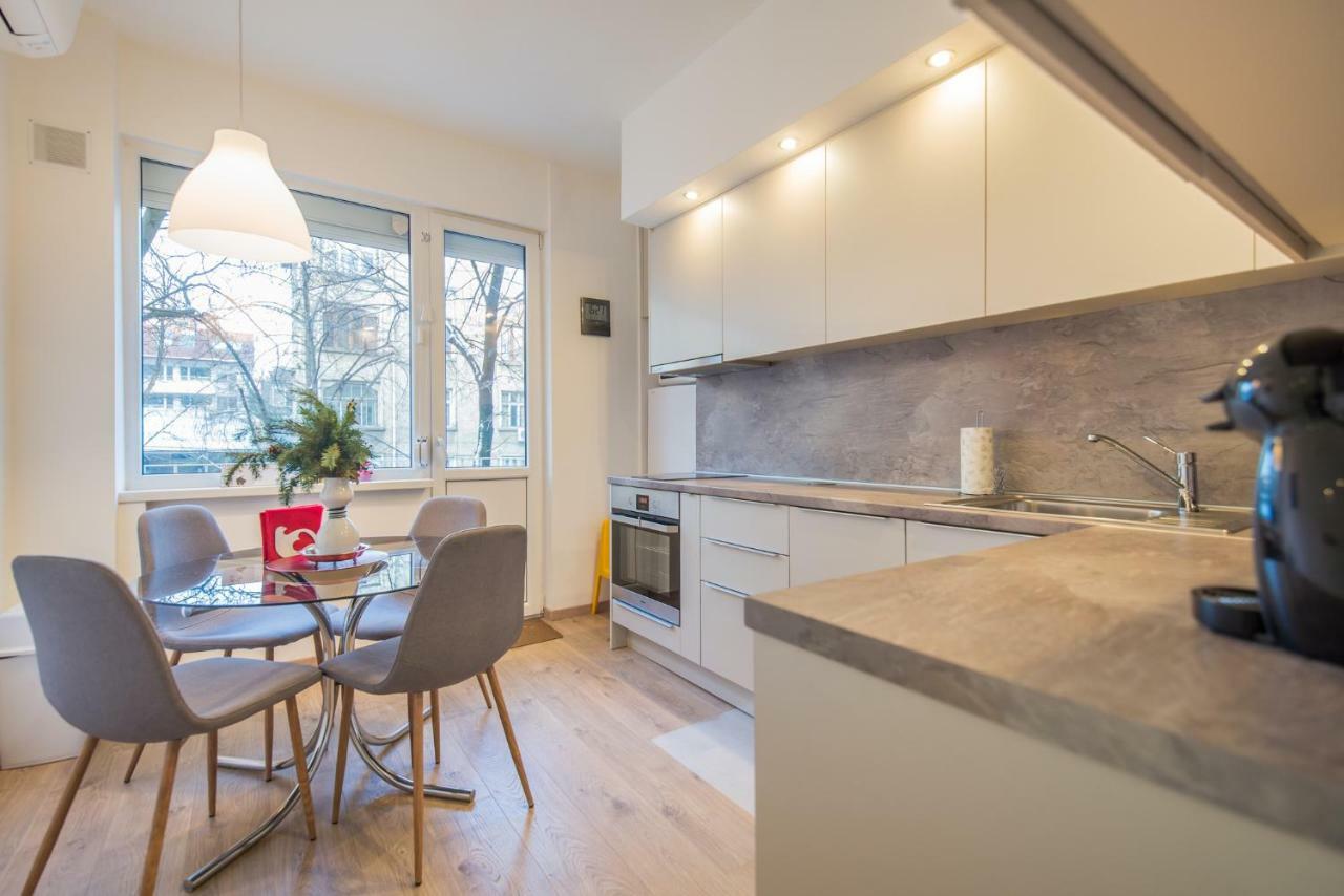 Chic And Spacious Apartment In Central Sofia - Patriarh Evtimiy By Flat Mаnager Ngoại thất bức ảnh