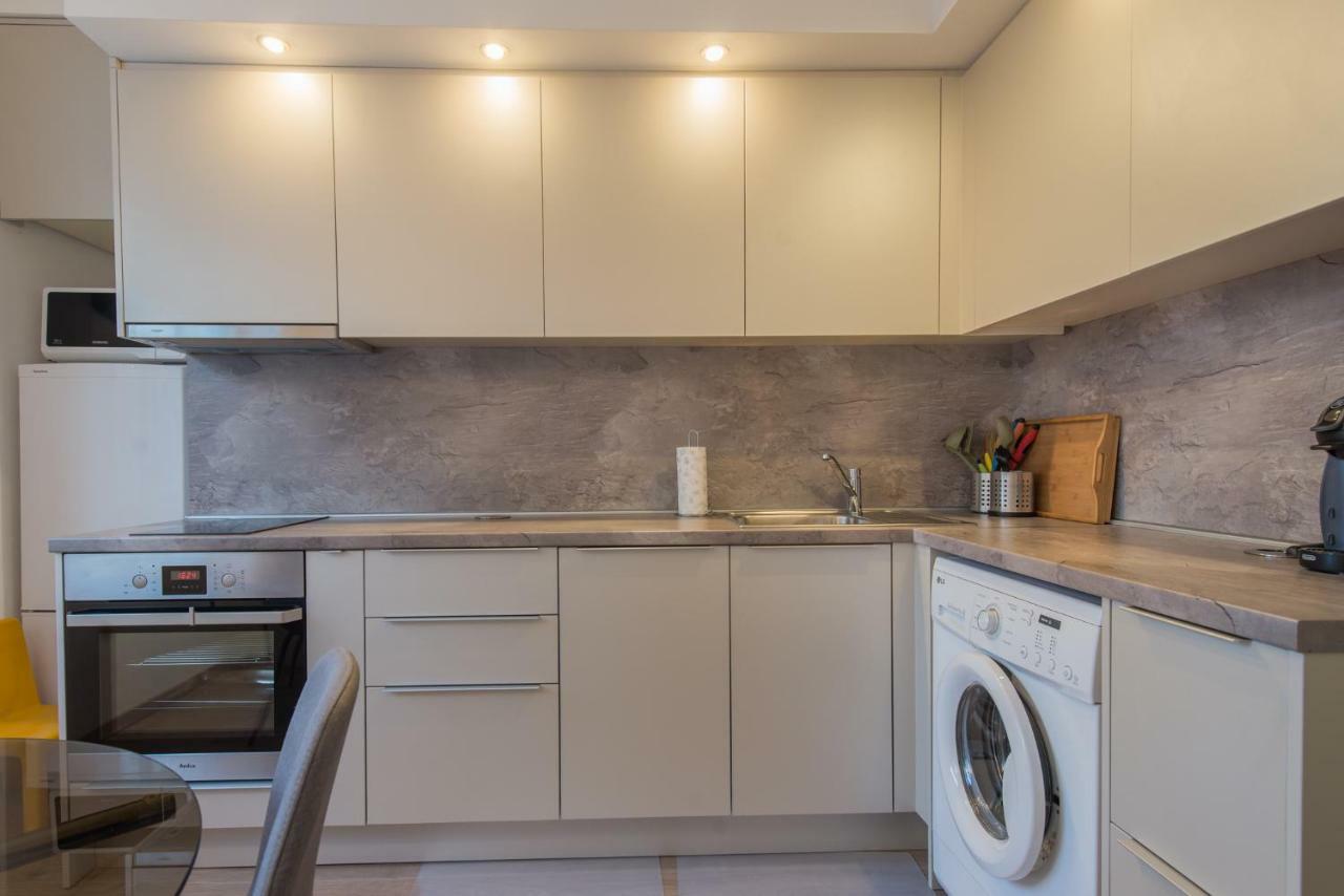 Chic And Spacious Apartment In Central Sofia - Patriarh Evtimiy By Flat Mаnager Ngoại thất bức ảnh